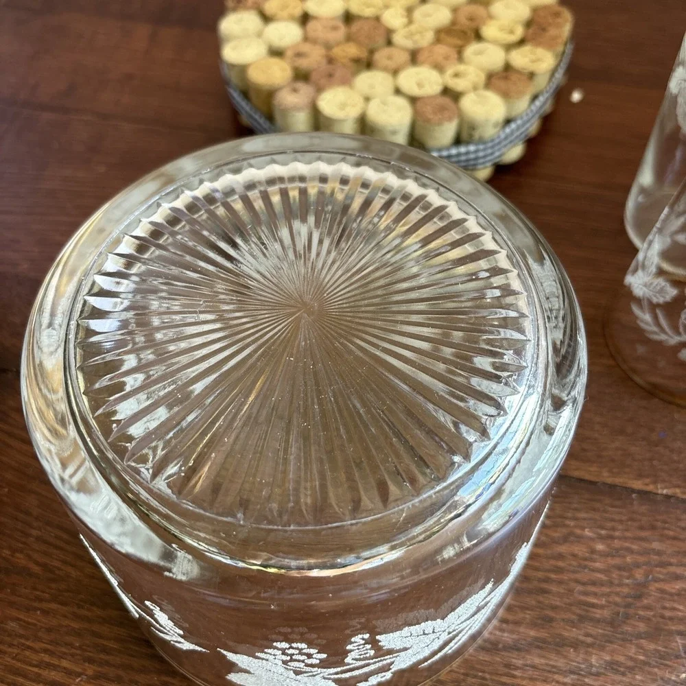 VTG‎ Bartlett Collins Frosted Grape Leaf Gold Rim Glasses 8oz (4) W/ Ice Bucket